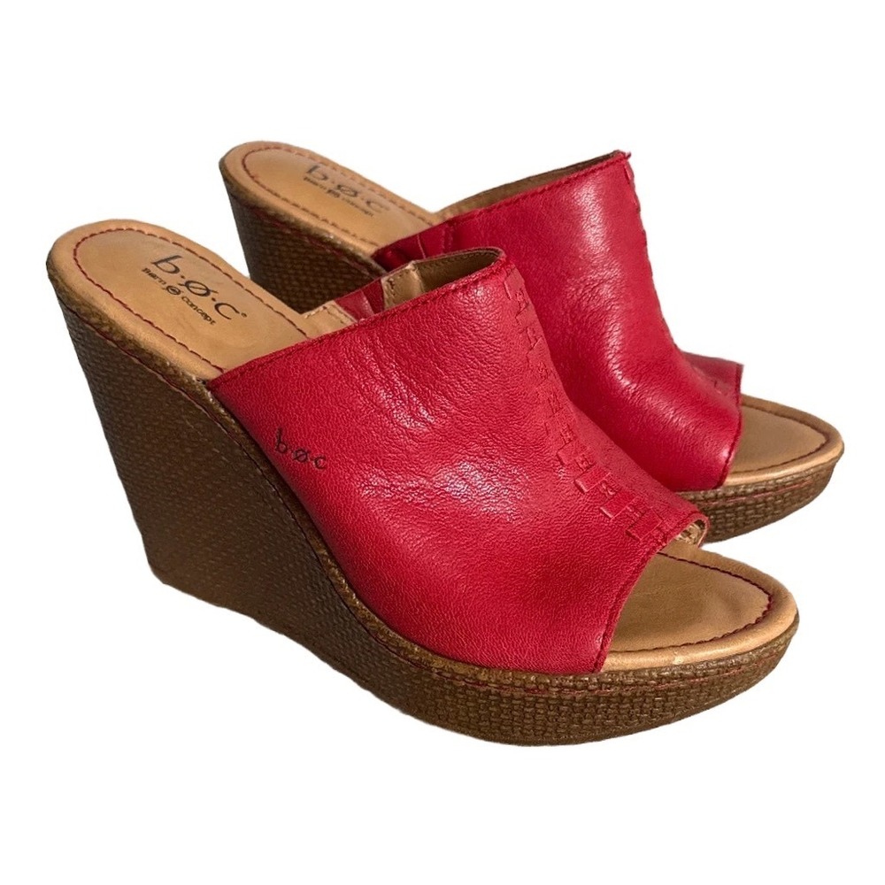 b.o.c. Born Concept Red Leather Wedge Sandals Platform Slides Women Size 7/38